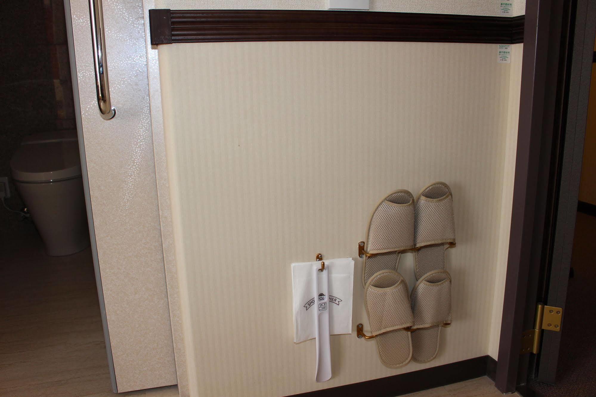 Toyoko Inn Sendai Higashi-Guchi No.1 Exterior photo